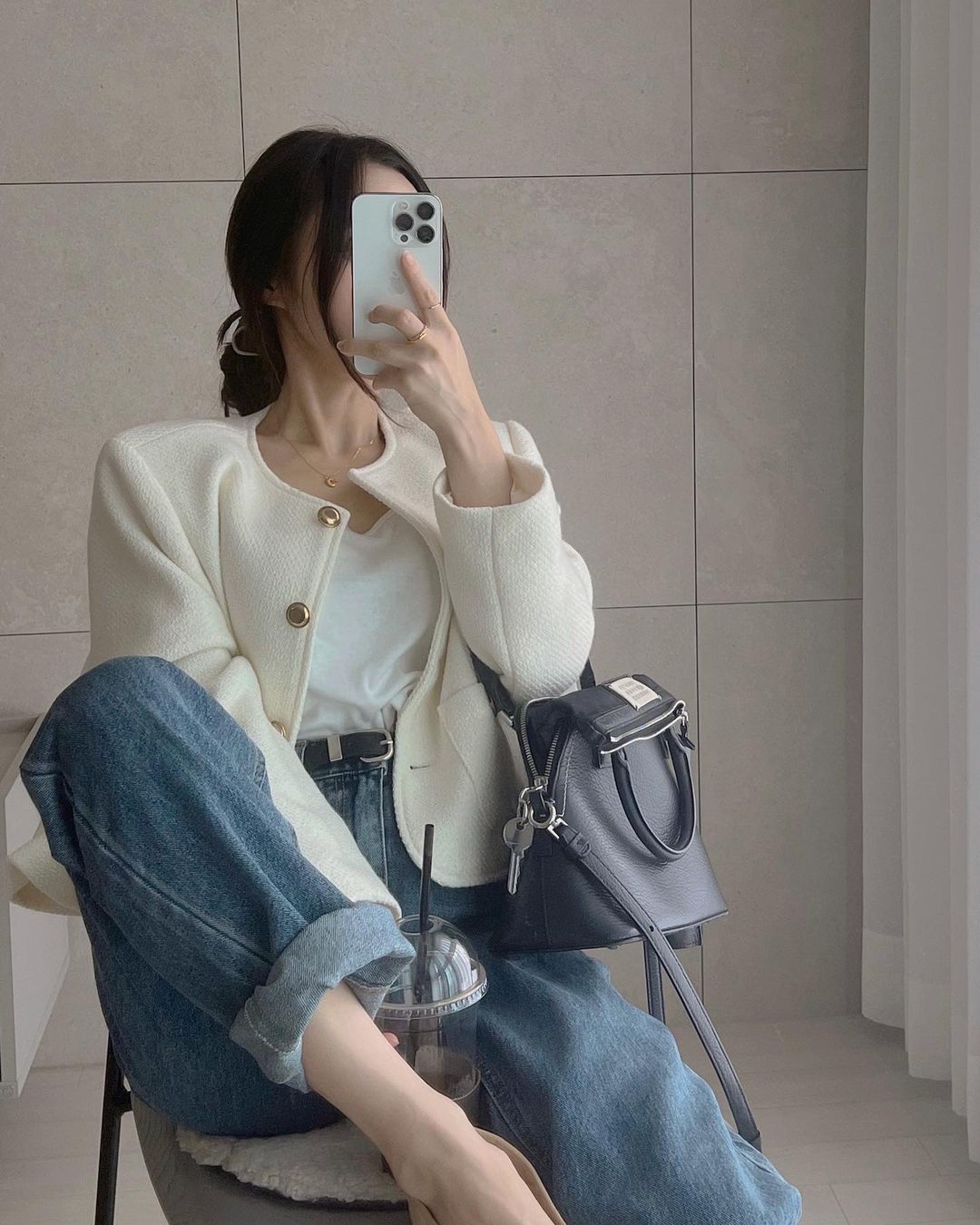 5 chiêu lên đồ tôn dáng của nàng blogger cao chưa đến 1m6 - Ảnh 5. 5 chiêu lên đồ tôn dáng của nàng blogger cao chưa đến 1m6 - Ảnh 5.