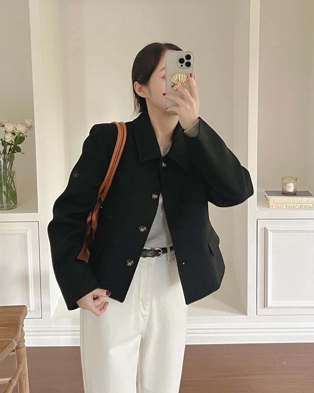 5 chiêu lên đồ tôn dáng của nàng blogger cao chưa đến 1m6 - Ảnh 4. 5 chiêu lên đồ tôn dáng của nàng blogger cao chưa đến 1m6 - Ảnh 4.
