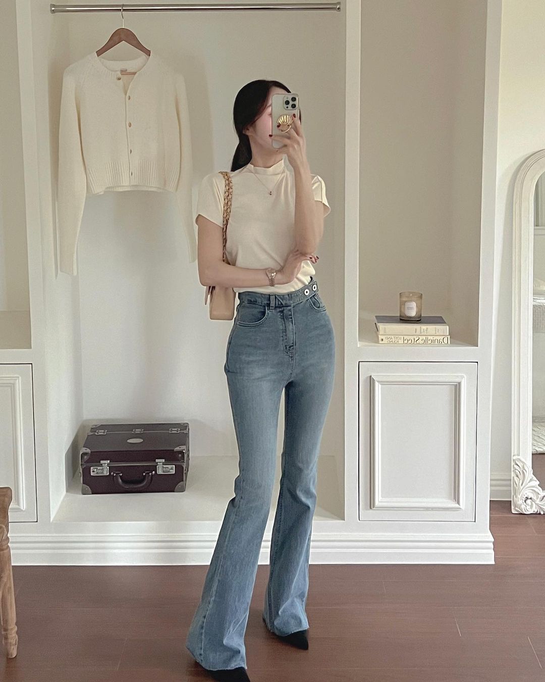 5 chiêu lên đồ tôn dáng của nàng blogger cao chưa đến 1m6 - Ảnh 3. 5 chiêu lên đồ tôn dáng của nàng blogger cao chưa đến 1m6 - Ảnh 3.