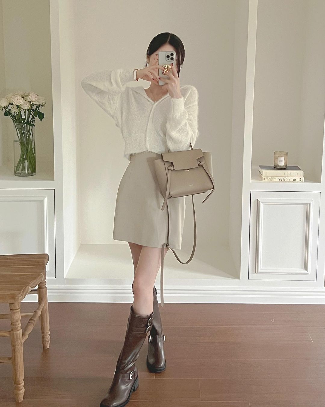5 chiêu lên đồ tôn dáng của nàng blogger cao chưa đến 1m6 - Ảnh 7. 5 chiêu lên đồ tôn dáng của nàng blogger cao chưa đến 1m6 - Ảnh 7.