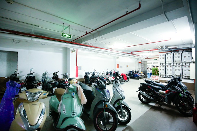 Quận Thanh Xuân yêu cầu di chuyển xe máy, xe đạp điện khỏi tầng 1 chung cư mini - Ảnh 3.