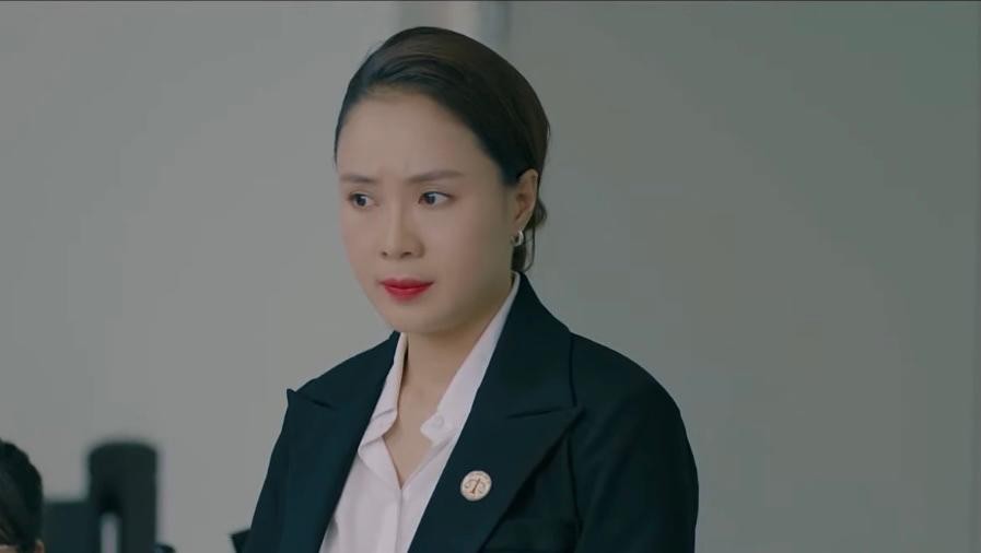 Khán giả chán nản vì phim Việt giờ vàng đầy sạn - Ảnh 5. Khán giả chán nản vì phim Việt giờ vàng đầy sạn - Ảnh 5.