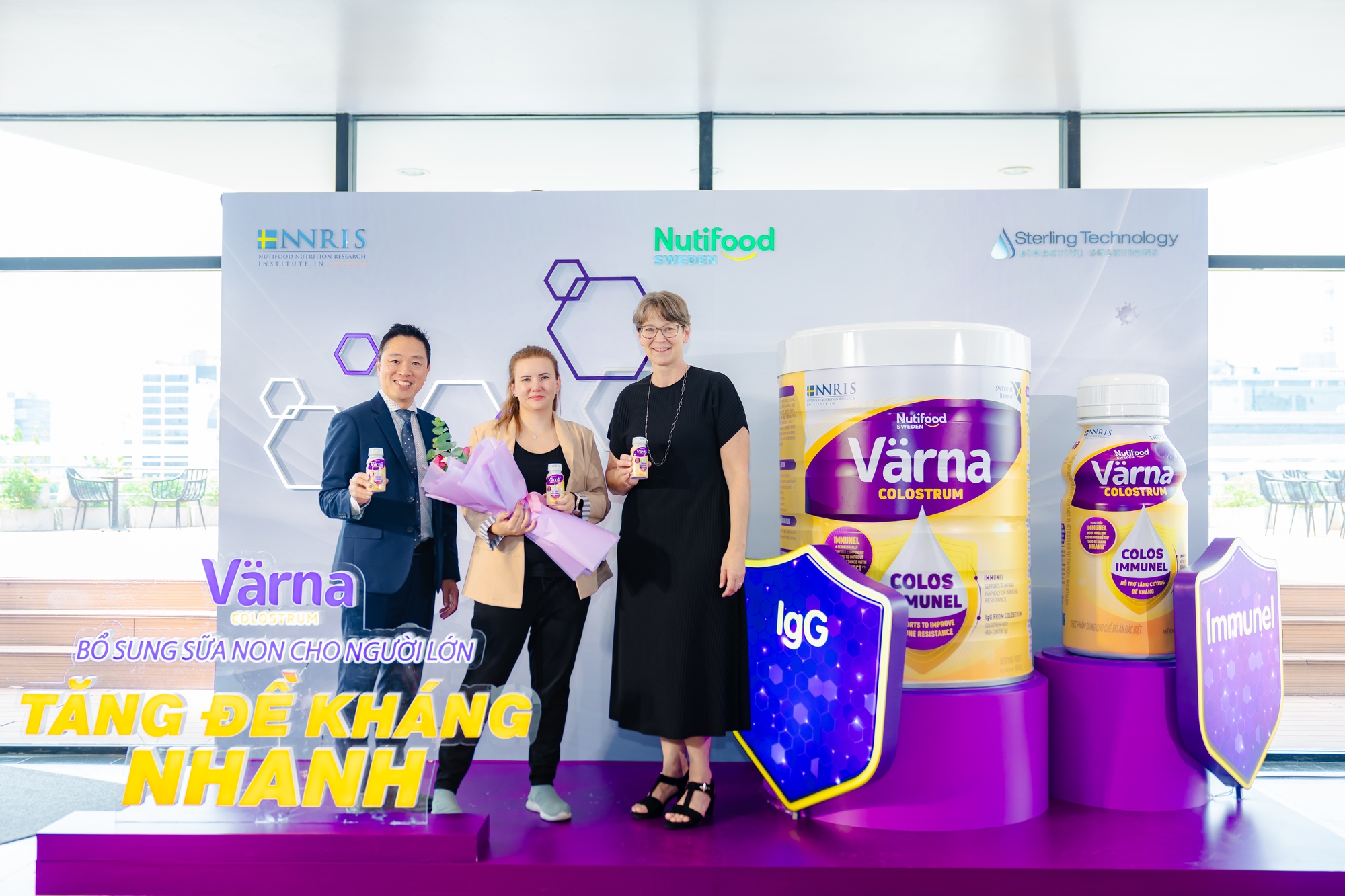 Ra mắt sản phẩm Värna Colostrum hỗ trợ tăng đề kháng cho người Việt - Ảnh 1.