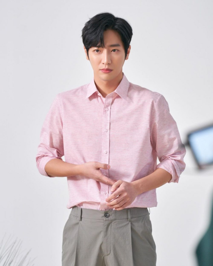 &quot;Nam phụ được yêu thích nhất màn ảnh Hàn&quot; Lee Sang Yeob thông báo kết hôn với bạn gái ngoài ngành - Ảnh 1.