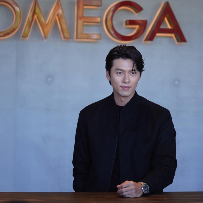 Hyun Bin đón tuổi 42 với loạt khoảnh khắc khoe &quot;visual&quot; cực đỉnh, không hổ danh là tài tử điển trai nhất nhì xứ Hàn - Ảnh 1.