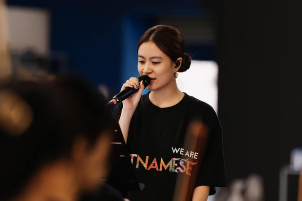Ho&agrave;ng Th&ugrave;y Linh đ&aacute;p trả khi bị ch&ecirc; "lay lắt m&atilde;i mới b&aacute;n hết v&eacute; concert" - Ảnh 5.