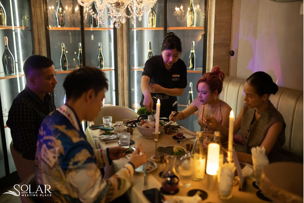 Xuất hiện nh&agrave; h&agrave;ng Buffet Nhật phong c&aacute;ch fusion tại H&agrave; Nội - Ảnh 3.