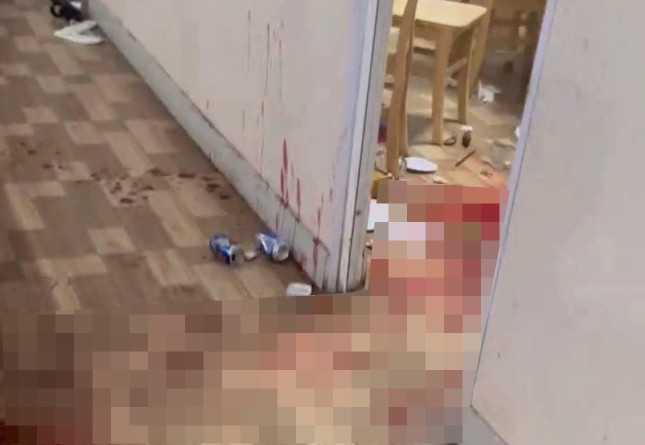 Nửa đêm xông vào phòng ngủ đâm chết tình địch vì ghen tuông - Ảnh 2. Nửa đêm xông vào phòng ngủ đâm chết tình địch vì ghen tuông - Ảnh 2.