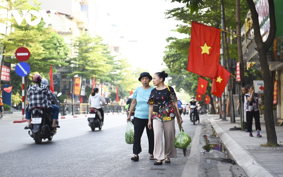 Thời tiết ngày 4/9: Nắng mưa gián đoạn ở Bắc Bộ, Tây Nguyên và Nam Bộ có mưa lớn - Ảnh 1.