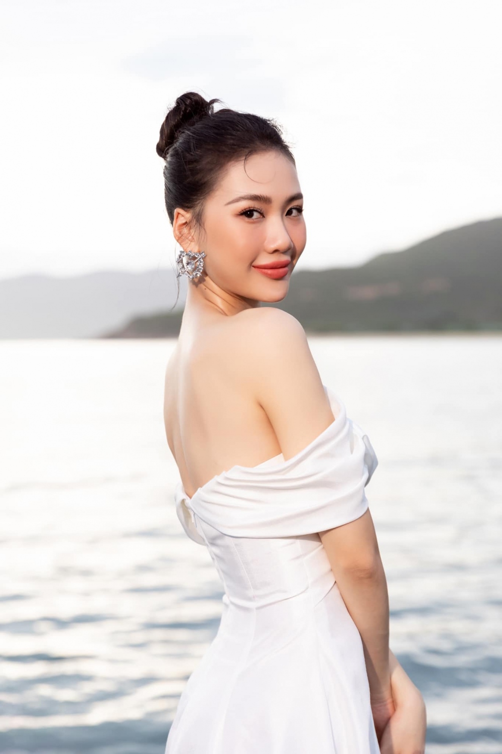 Khoảnh khắc đời thường nóng bỏng của Miss Universe Vietnam 2023 - Bùi Quỳnh Hoa - Ảnh 4.