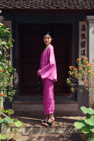 Đing Đang dệt mộng trong BST Chiêm Thu - Ảnh 7. Đing Đang dệt mộng trong BST Chiêm Thu - Ảnh 7.