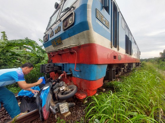 Tai nạn đường sắt nghiêm trọng ở Đồng Nai - Ảnh 1. Tai nạn đường sắt nghiêm trọng ở Đồng Nai - Ảnh 1.