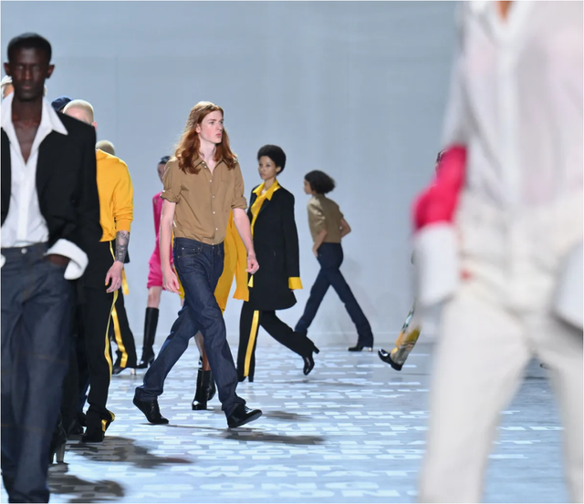 Peter Do đem thơ Việt vào BST của Helmut Lang tại New York Fashion Week! - Ảnh 3.