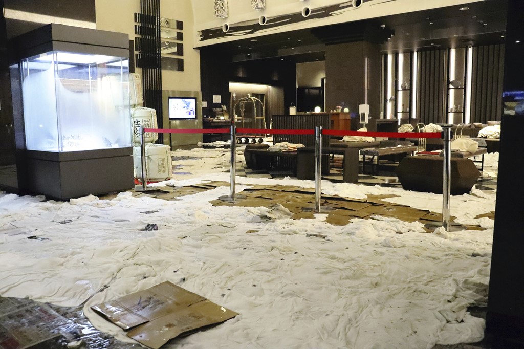 Động đất mạnh ở Nhật Bản: &Iacute;t nhất 6 người thiệt mạng, gần 100.000 người được lệnh sơ t&aacute;n - Ảnh 3.