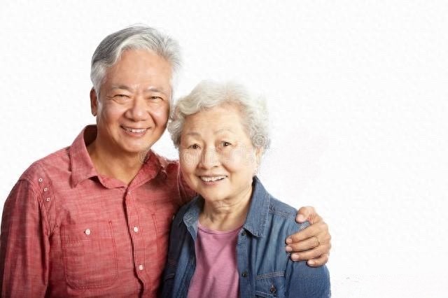 71 tuổi, điều “hối hận nhất” mà tôi làm trong những năm cuối đời là sống gần con trai: Tuổi già hãy độc lập- Ảnh 1. 71 tuổi, điều “hối hận nhất” mà tôi làm trong những năm cuối đời là sống gần con trai: Tuổi già hãy độc lập- Ảnh 1.