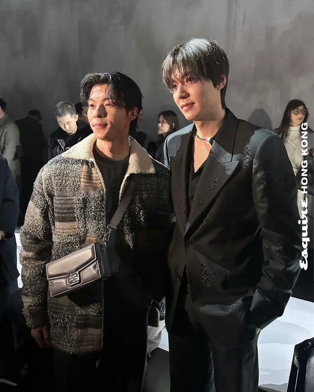 Lee Min Ho thoát kiếp ngải heo nhập, đọ độ bảnh cùng Hứa Quang Hán tại Milan Mens Fashion Week - Ảnh 2. Lee Min Ho thoát kiếp ngải heo nhập, đọ độ bảnh cùng Hứa Quang Hán tại Milan Mens Fashion Week - Ảnh 2.