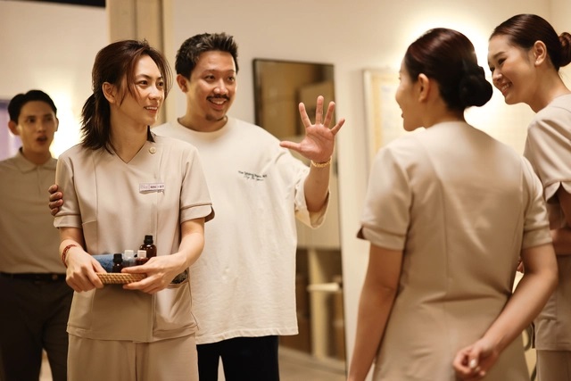 Khả Như và Phương Anh Đào thân thiết - Ảnh 1. Khả Như và Phương Anh Đào thân thiết - Ảnh 1.