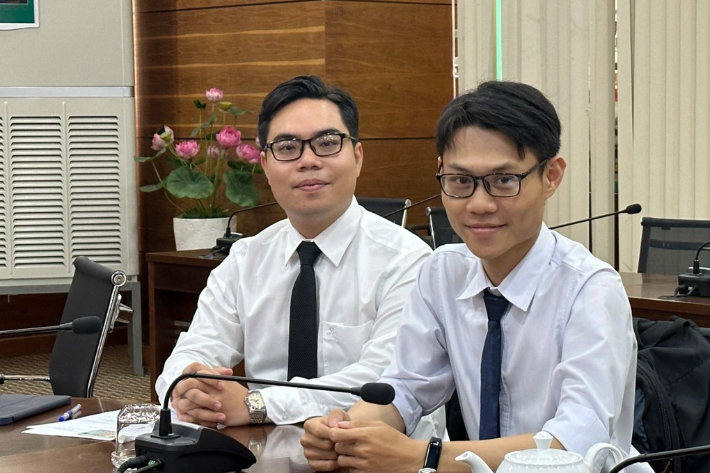 Chân dung 2 sinh viên xuất sắc được TP.HCM tuyển thẳng làm giáo viên - Ảnh 1. Chân dung 2 sinh viên xuất sắc được TP.HCM tuyển thẳng làm giáo viên - Ảnh 1.