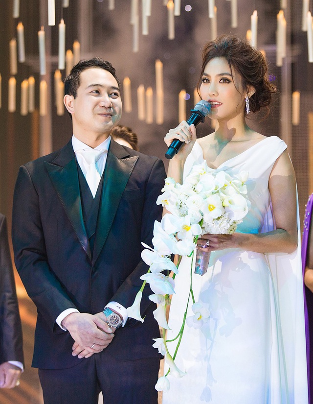 Lan Khuê làm dâu gia tộc giàu có bậc nhất Việt Nam: Ở dinh thự dát vàng, dùng đồ hiệu "chanh xả" - Ảnh 2. Lan Khuê làm dâu gia tộc giàu có bậc nhất Việt Nam: Ở dinh thự dát vàng, dùng đồ hiệu "chanh xả" - Ảnh 2.
