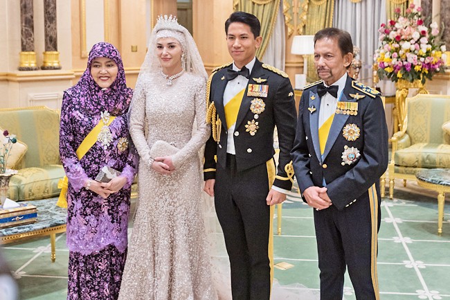 Ngày cưới xa hoa thứ 9 của Hoàng tử Brunei - Ảnh 1.
