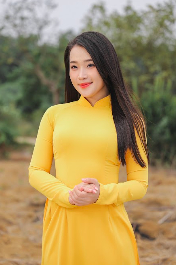 Trần Vân Anh ra mắt sản phẩm đầu tay sau khi đăng quang Quán quân Cuộc thi Tiếng hát Hà Nội - Ảnh 4.