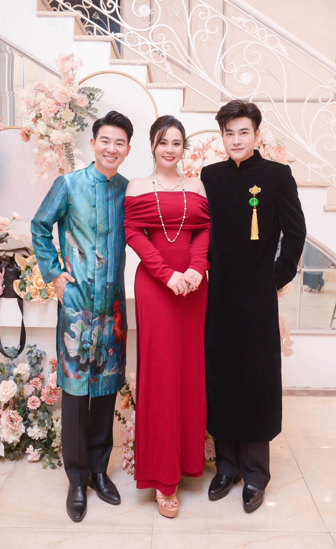 &quot;Hoa hậu 2 nhiệm kỳ&quot; Phan Kim Oanh khoe sắc bên cạnh Việt Tú, Minh Quân - Ảnh 1.