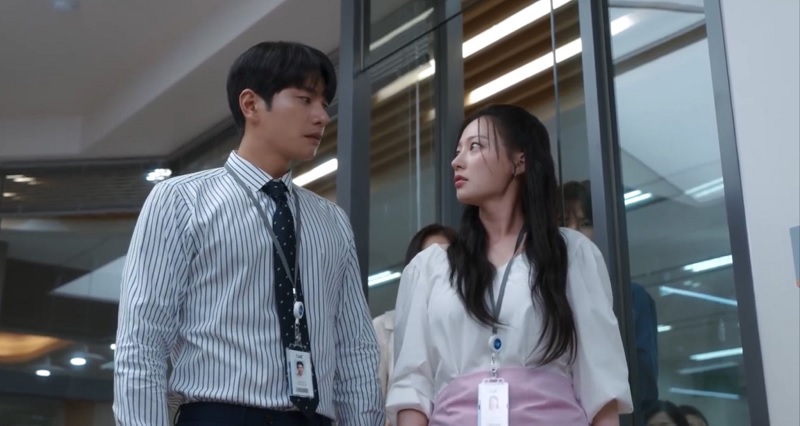 "Cô đi mà lấy chồng tôi" của Park Min Young đã chiếu, khán giả nhận xét giống một bộ phim hot năm 2023- Ảnh 6. "Cô đi mà lấy chồng tôi" của Park Min Young đã chiếu, khán giả nhận xét giống một bộ phim hot năm 2023- Ảnh 6.