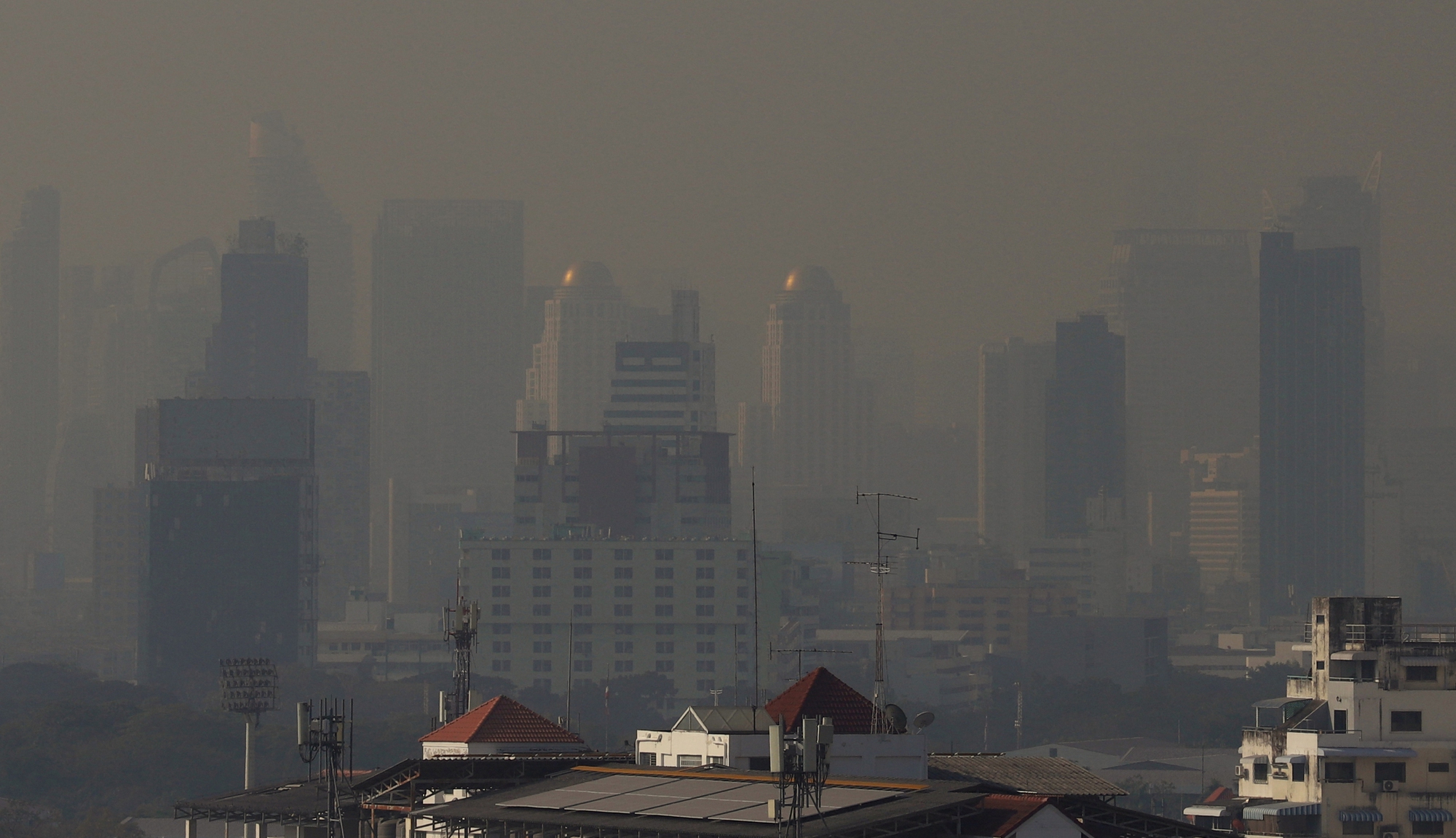 Tòa án Thái Lan yêu cầu chính phủ khẩn cấp giải quyết ô nhiễm không khí - Ảnh 1.