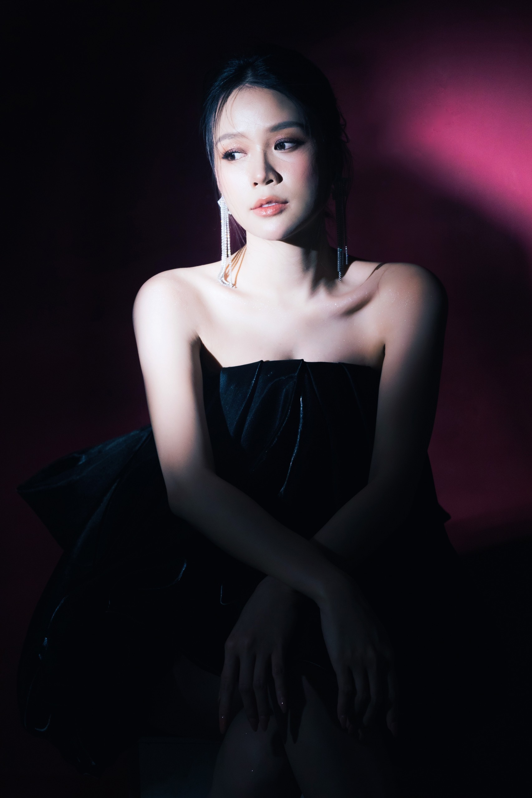 "Bà bầu" Sam khoe nhan sắc rạng ngời trước ngày sinh - Ảnh 7. "Bà bầu" Sam khoe nhan sắc rạng ngời trước ngày sinh - Ảnh 7.