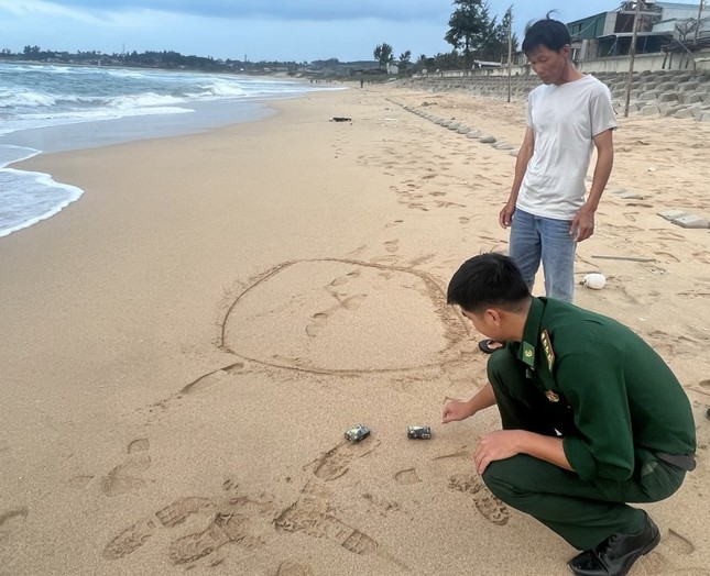Chỉ đạo nóng sau vụ gần 3 tạ ma túy cocaine trôi dạt bờ biển Quảng Ngãi - Ảnh 6.