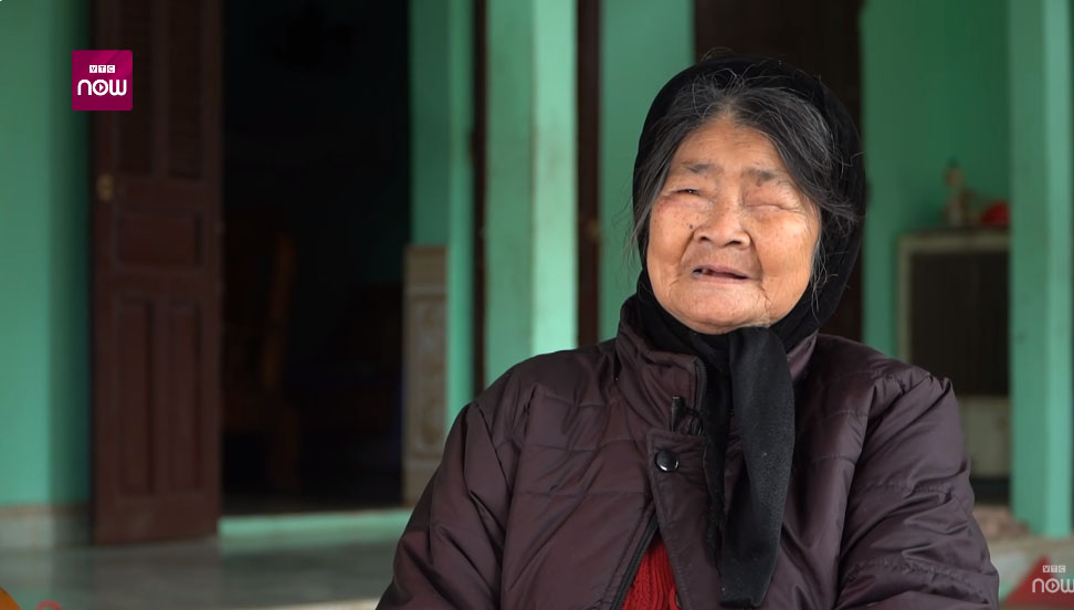 Cụ bà 92 tuổi ở Vĩnh Phúc tiết lộ lý do đòi bỏ chồng 94 tuổi, sau hôm viết đơn ly hôn, ông đã nghe lời- Ảnh 1.