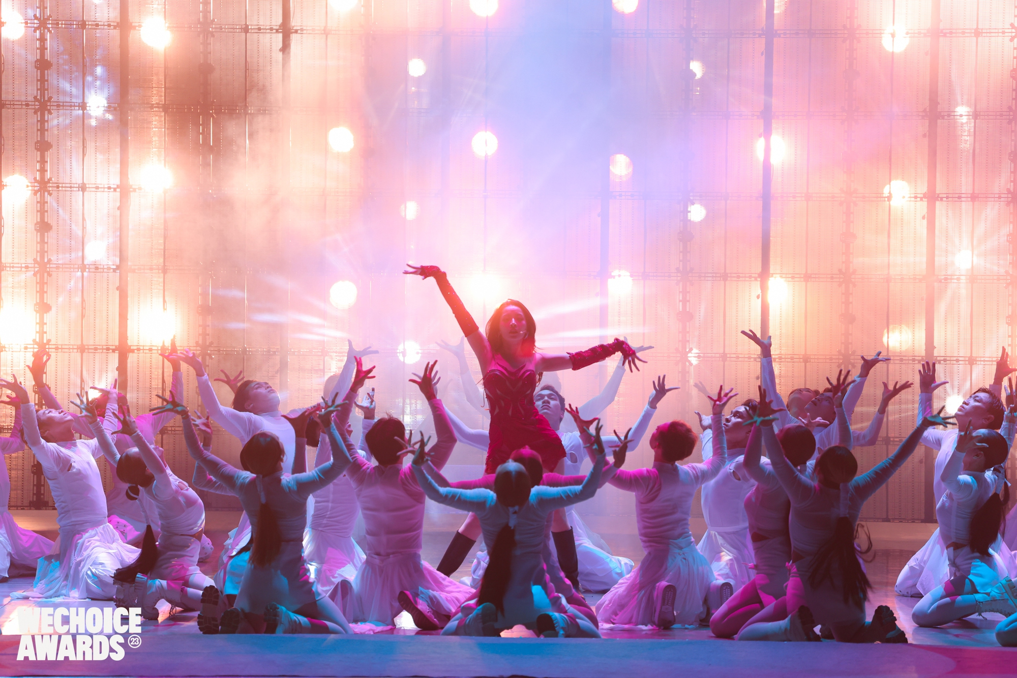 5 Đại sứ truyền cảm hứng của WeChoice Awards 2023: Họ l&agrave; ai?- Ảnh 6.