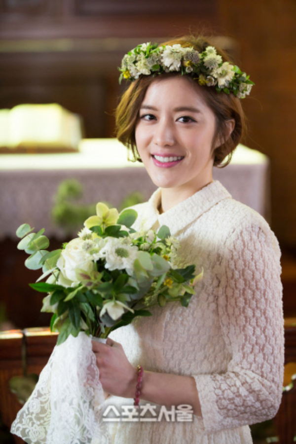 Nữ diễn viên City Hunter lộ bí mật kết hôn với doanh nhân từ... 4 năm trước mà không ai hay, hóa ra là bạn thân của Park Min Young - Ảnh 1.