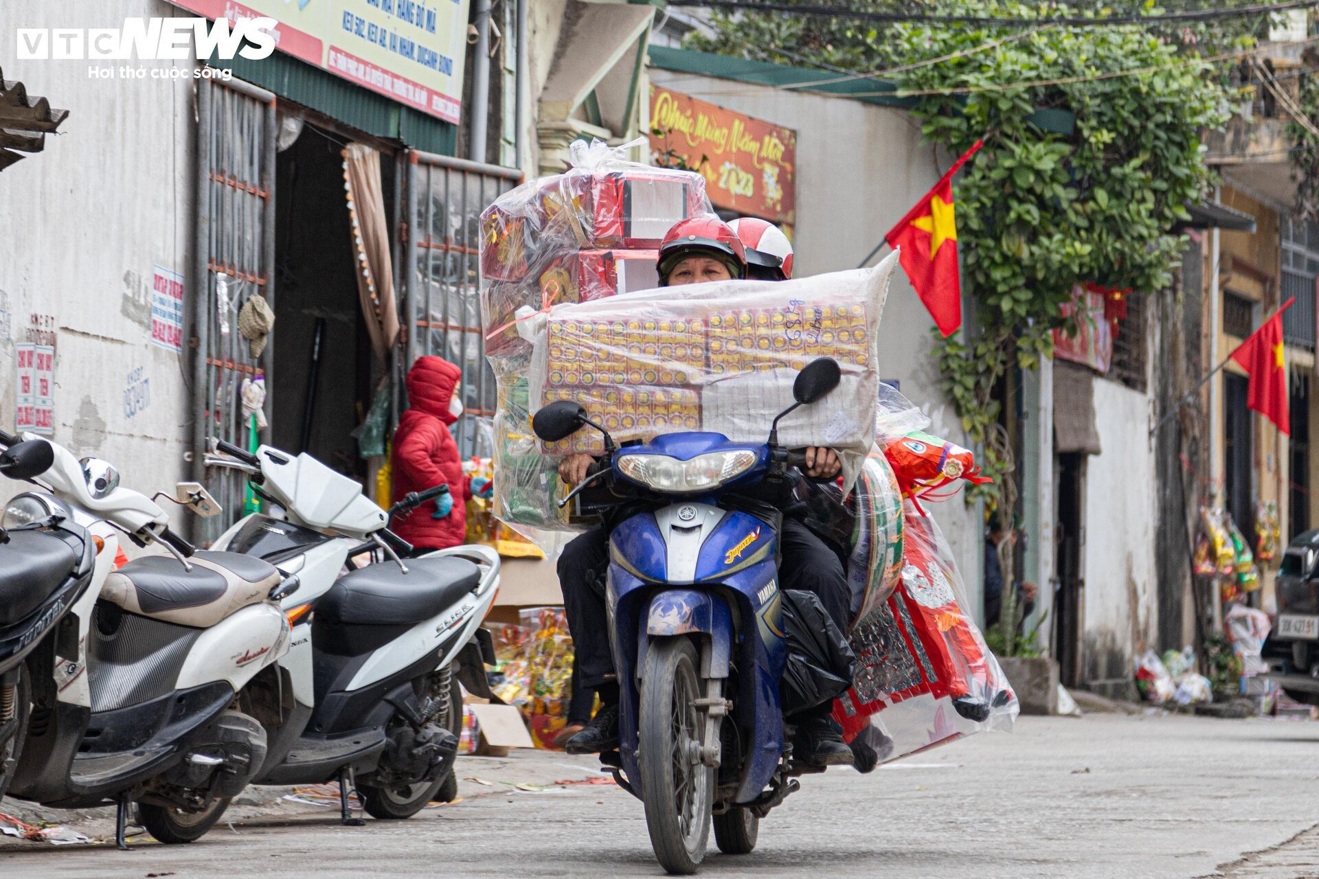 Làng 'âm phủ' Phúc Am tất bật chạy đơn hàng Tết - Ảnh 17.