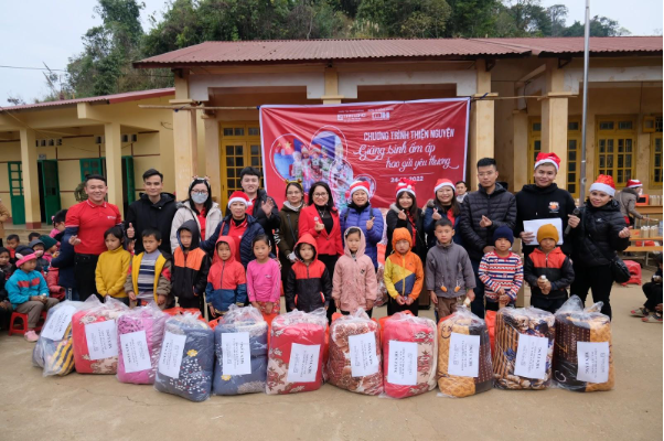 Tân Long Land ghi dấu ấn với các hoạt động thiện nguyện - Ảnh 3. Tân Long Land ghi dấu ấn với các hoạt động thiện nguyện - Ảnh 3.