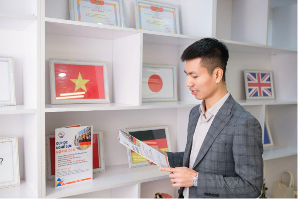 Steve Ho&agrave;ng: Cuộc đời t&ocirc;i thay đổi ho&agrave;n to&agrave;n sau khi du học - Ảnh 4.