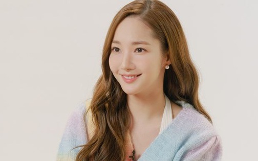 Nhan sắc Park Min Young 16 năm trước bỗng gây sốt trở lại: Vẻ đẹp tuổi 22 làm say đắm lòng người