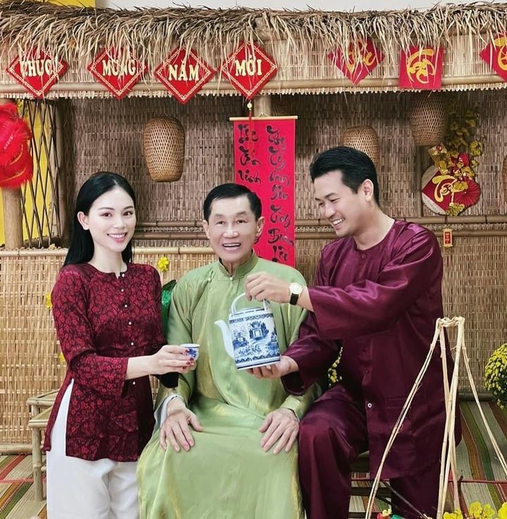 Linh Rin - con dâu tỷ phú Johnathan Hạnh Nguyễn hé lộ cái Tết cực lạ sau khi hạ sinh ái nữ- Ảnh 2.