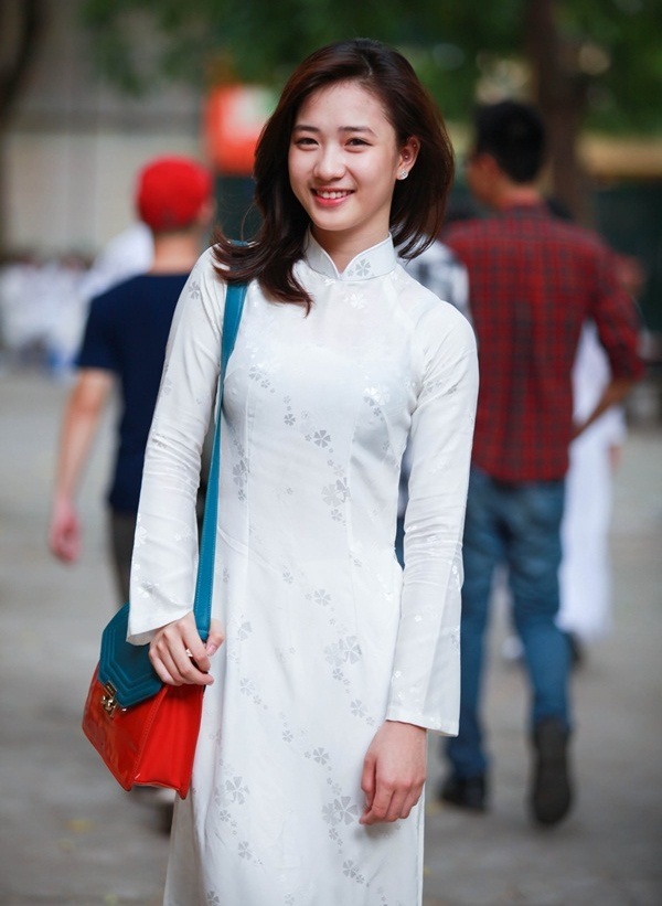 Hot girl đ&igrave;nh đ&aacute;m cưới ch&iacute;nh idol của m&igrave;nh: Nhan sắc qua cam thường sau 1 thập kỷ vẫn khiến hơn triệu người ph&aacute;t sốt- Ảnh 4.