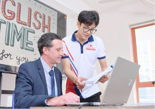 Cấp 3 THPT có phải là con đường sáng duy nhất cho học sinh lớp 9? - Ảnh 2. Cấp 3 THPT có phải là con đường sáng duy nhất cho học sinh lớp 9? - Ảnh 2.