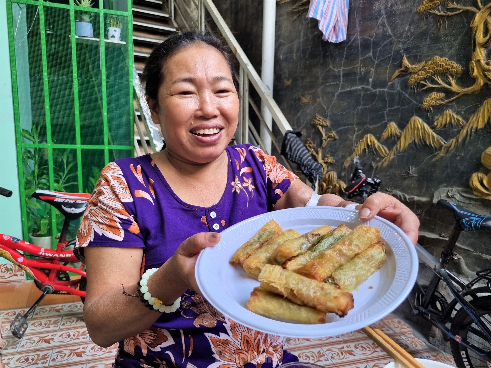 Xóm chạy thận ở Đà Nẵng: Bữa cơm tất niên chỉ mong &quot;còn đủ người&quot; - Ảnh 3.