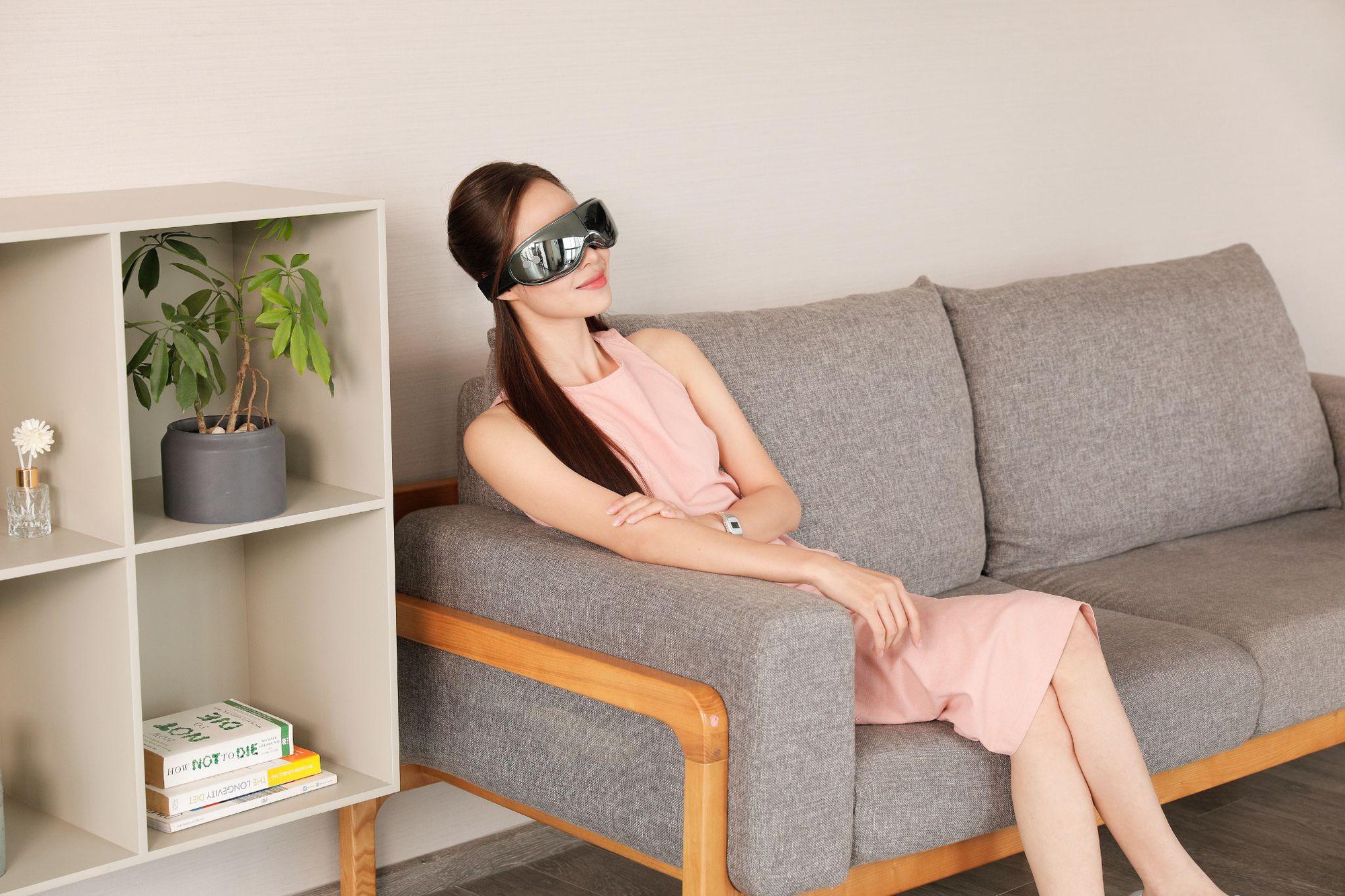 Bảo vệ thị lực, thư gi&atilde;n tức th&igrave; với m&aacute;y massage mắt KATA ME80- Ảnh 2.