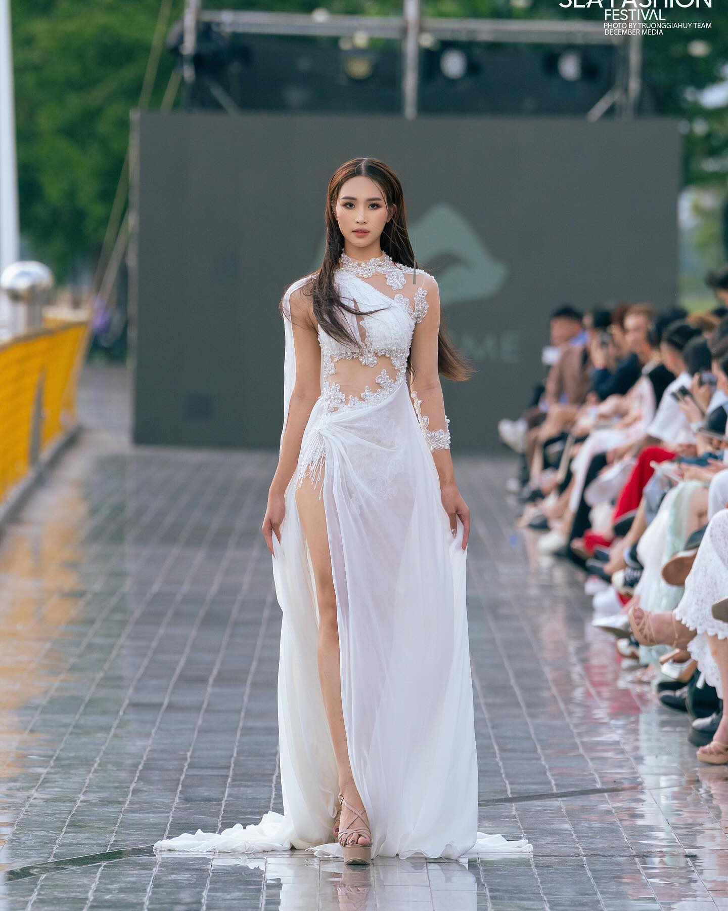 Đang catwalk ngầu, mẫu nữ cao 1m8 bỗng có màn kết hút gần nửa triệu lượt xem trên MXH chưa đầy một ngày đăng tải- Ảnh 7.