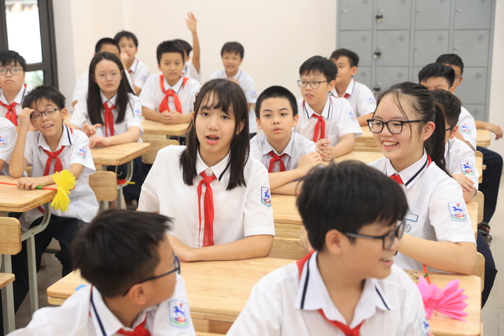 'Học sinh chỉ cần giỏi Thể dục cũng l&agrave; giỏi' - Ảnh 2.