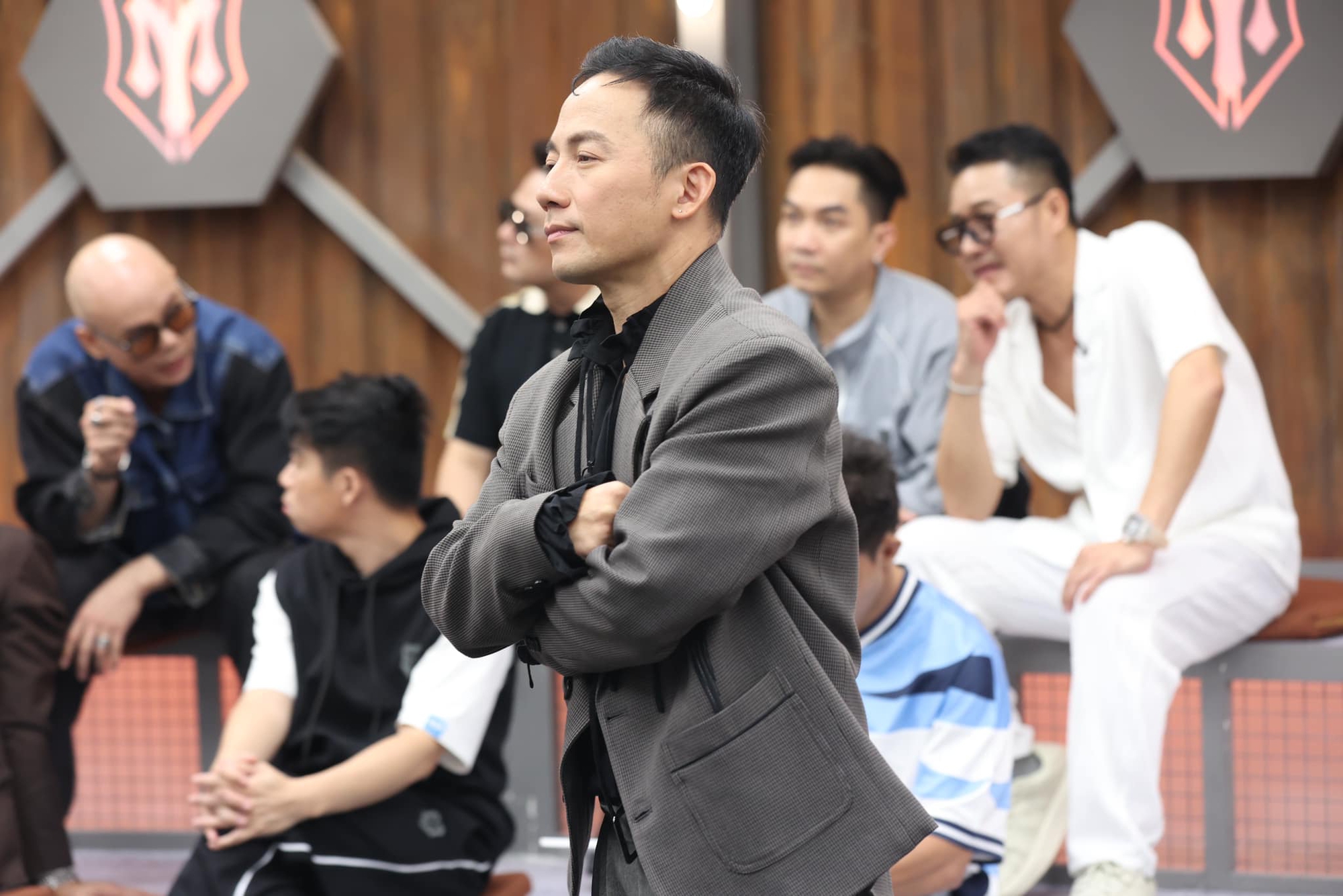 Rapper Tiến Đạt giàu cỡ nào mà được gọi là &quot;phú ông&quot;? - Ảnh 1.