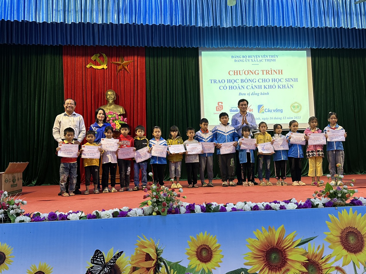 Tạp ch&iacute; Thanh ni&ecirc;n 62 năm x&acirc;y dựng v&agrave; ph&aacute;t triển, n&acirc;ng tầm c&ocirc;ng t&aacute;c l&yacute; luận gắn với nghi&ecirc;n cứu khoa học, x&acirc;y dựng t&ograve;a soạn hội tụ đồng h&agrave;nh c&ugrave;ng thanh ni&ecirc;n tiến bước v&agrave;o kỷ nguy&ecirc;n mới- Ảnh 11.
