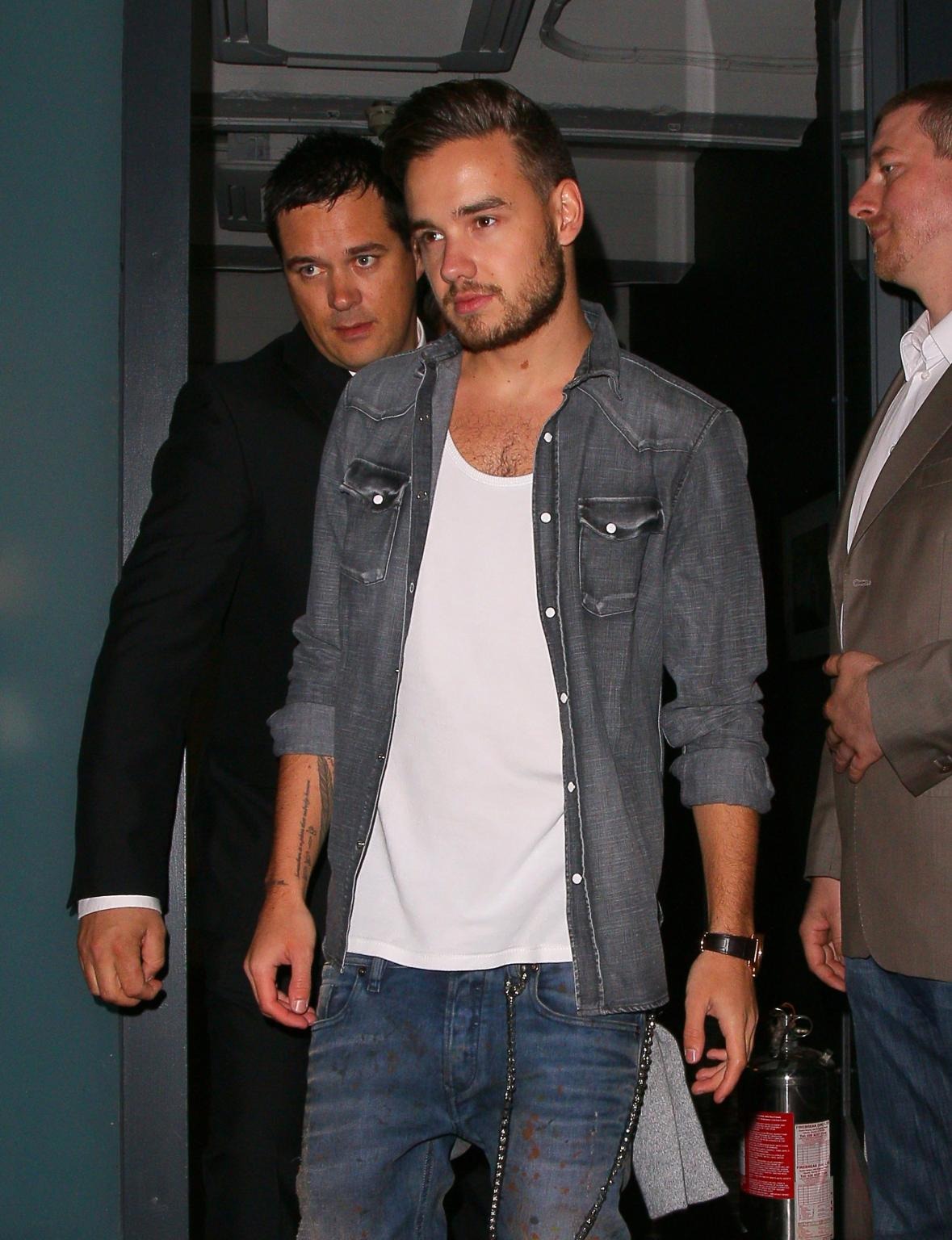 liam-payne-attending-photocall-l-1729236153230-17292361533011847312416.jpg