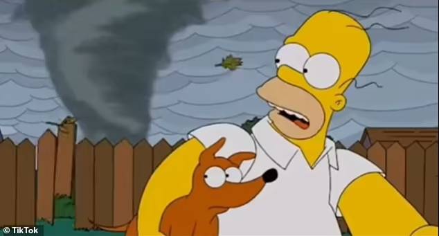 &quot;Gia đình Simpson&quot; tiếp tục tiên đoán đúng về siêu bão &quot;quái vật&quot; Milton từ hàng chục năm về trước? - Ảnh 2.