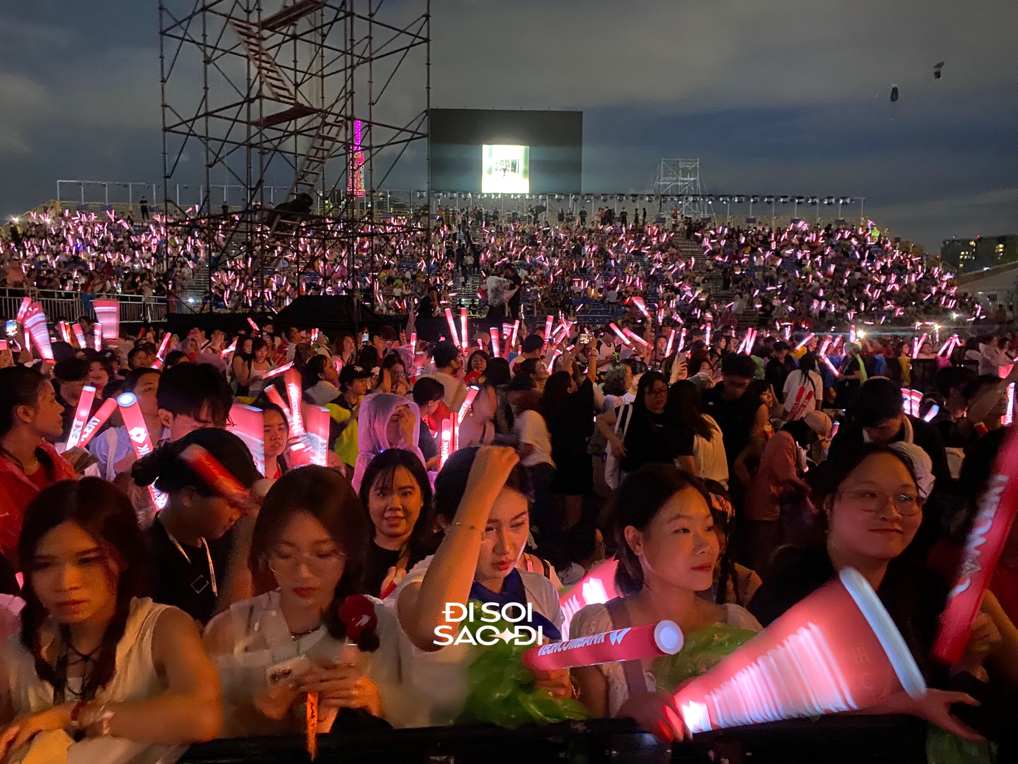 Toàn cảnh 2 concert Anh Trai Say Hi và Anh Trai Vượt Ngàn Chông Gai, khép lại mùa hè quá đỗi tuyệt vời!- Ảnh 30.