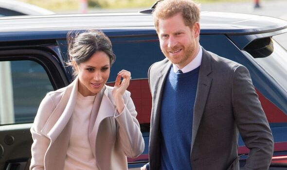 Vợ chồng Harry và Meghan và bước ngoặt bất ngờ khẳng định mối liên kết với Hoàng gia Anh- Ảnh 1.